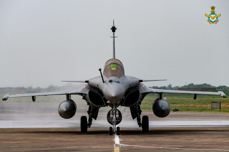 Indijos oro pajėgų „Dassault Rafale DH“