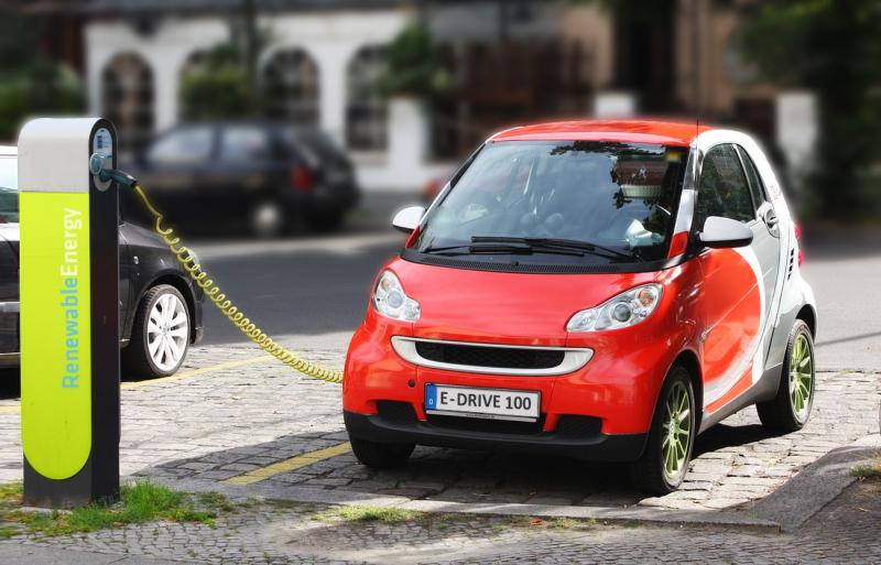 Elektrinis automobilis