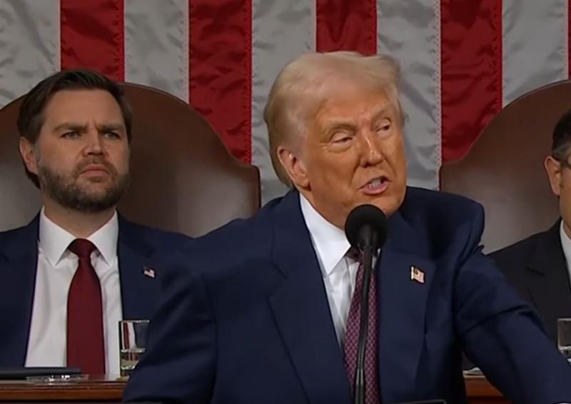 D. Trumpas