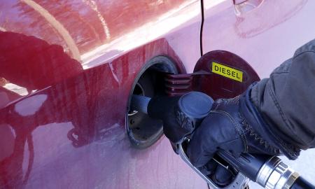 ES ruošia bombą. Juodos dienos dyzeliniams automobiliams. „Atsisveikinkite su technine apžiūra“