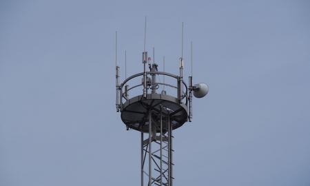 Pabudo „Paskutiniojo teismo dienos radijas“. Prasideda netikėti įvykiai