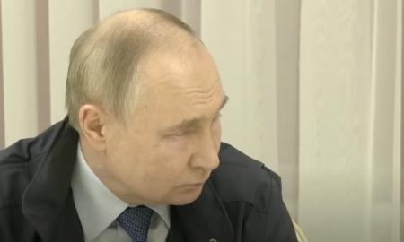 „Putinui. Precedento neturinti dovana.“ Pasaulis ūžia