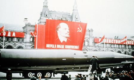 Įsakė grąžinti Rusiją į SSRS laikus. „Kitaip nieko nebus“