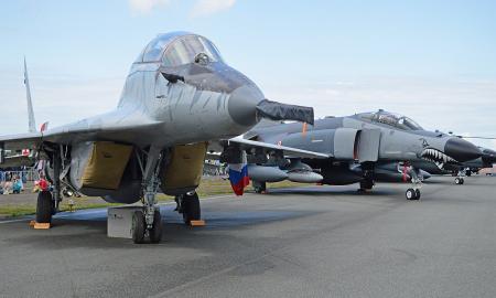 Rusijos ir NATO karas. JAV skelbia oro mūšį virš Rytų Europos