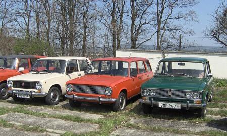 Spalvų gausybė, bet juodos negausi. Kodėl Sovietų Sąjungoje nebuvo juodų „Žiguli“