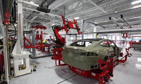 „Visame pasaulyje. Gali sustoti automobilių gamyklos.“ Šokiruojanti žinia