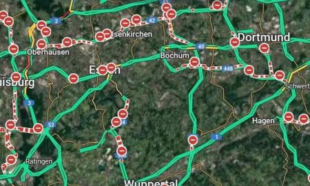 „Pagrindiniai keliai. Šalies vakarinėje, šiaurinėje, pietvakarinėje ir centrinėje dalyse.“ Kelių uždarymas sukėlė paniką