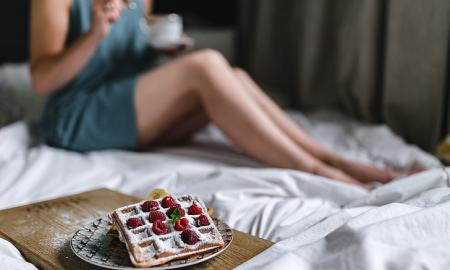 5 blogiausi užkandžiai prieš miegą. „Venkite kaip velnio“