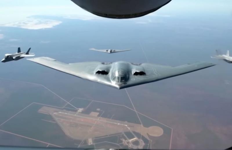 B-2 bombonešis