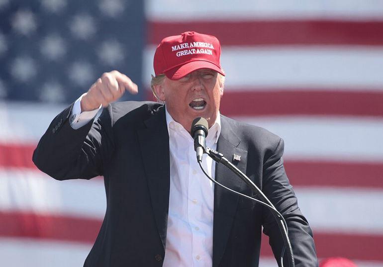 D. Trumpas