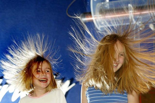 Be to, kad kontaktinis elektrinimas yra paslaptis, jis yra ir gana smagus