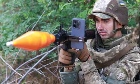 „Ukraina tokia pat pavojinga kaip Rusija.“ Netikėta