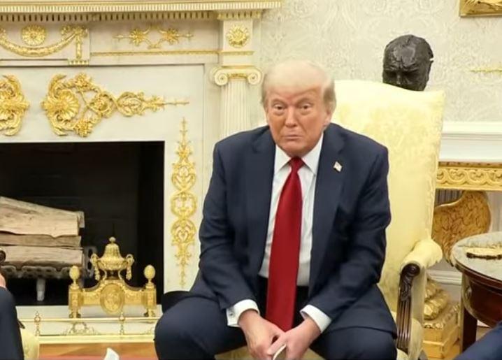 D. Trumpas