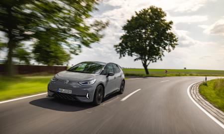 Kiek baterijos talpos elektromobilis praranda įveikęs 160 000 km?