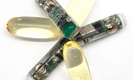 Mažytė elektroninė tabletė leidžia stebėti paciento žarnyno sveikatą iš vidaus