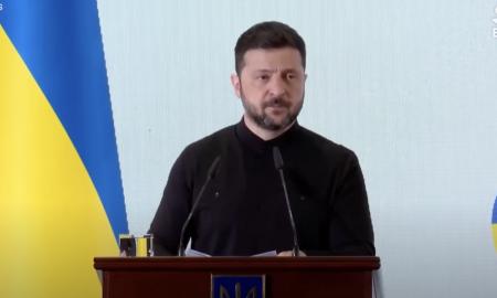 JAV paragino Ukrainos žmones „išmesti“ Zelenskį