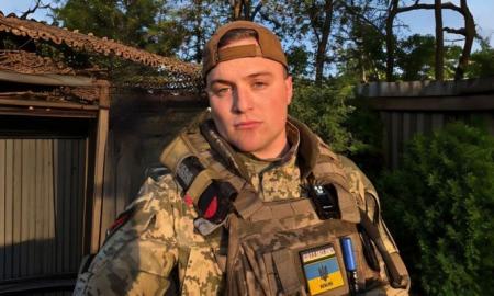 „Rusija prasiveržia – tada puola Baltijos šalis.“ Už Ukrainą kovojantis užsienietis ant kojų pakėlė visą šalį (Foto)