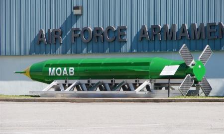 Po 9 užraktais. Pasirodė „visų bombų motina“. Tokios galios neturi net JAV (Foto)