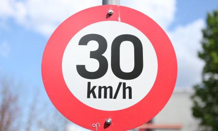 Sumažino greitį mieste iki 30 km/val. „Rezultatas nustebino visus“