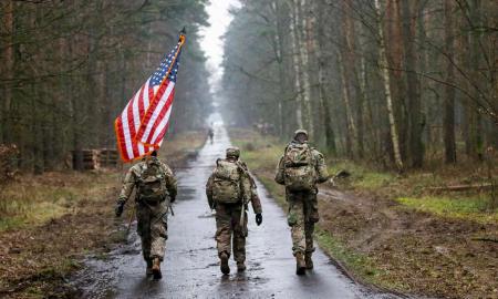 Jie išprotėjo! Grasina JAV. Tai „taps Trumpo samdinių kapinėmis“ (Foto)
