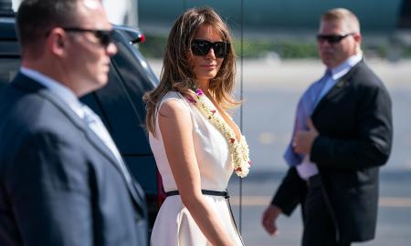 Melania Trump įteikė Putinui asmeninį laišką. Kas jame rašoma?