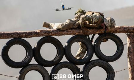 Putinas Ukrainai atiduoda užgrobtas teritorijas. Kas vyksta?