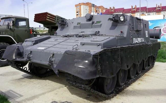 Ladoga Patriot ekspozicijoje Šachtų Kamenske