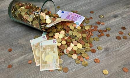Gali nustebinti. Kokios pajamos Lietuvoje atveria kelią į vidurinę klasę?