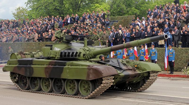 Serbijos tankas M-84