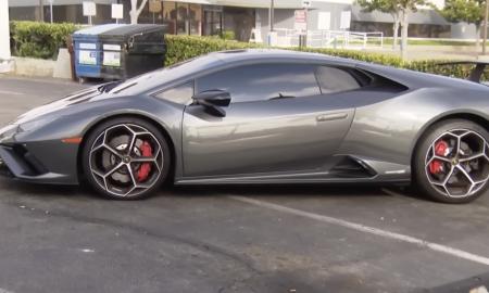 Nuo ašarų iki džiaugsmo: „ChatGPT“ padėjo susigrąžinti pavogtą superautomobilį (Video)