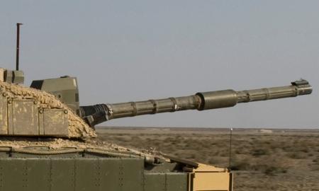 Pirmas ne tas, apie kurį galvojote. 5 geriausi NATO tankai (Foto)