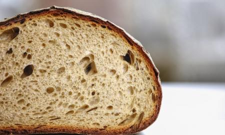 Pirmiausia pirkite tokio tipo duoną. Teigiamas rezultatas jau po vienos riekelės