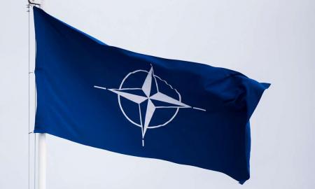 „NATO egzistuoja tik ant popieriaus“