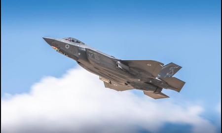 F-35 prieš Su-57: kas laimi? (Video)
