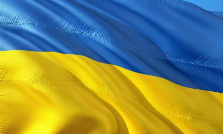 Pulsas kyla! „Ukraina kelia vėliavą.“ Štai, kas vyksta iš tiesų