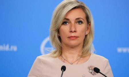 „Geriau dirbti psichologe.“ Zacharova užsipuolė Lietuvą