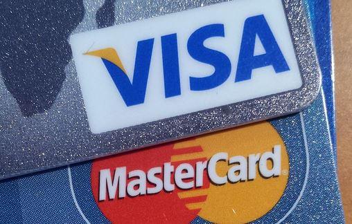 „Visa“ ir „Mastercard“