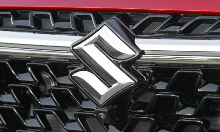 Pirmą kartą per 20 metų. Pasikeitė „Suzuki“ emblema (Foto)
