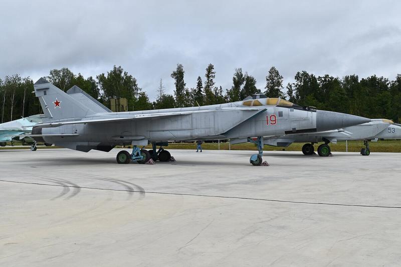 MiG-31