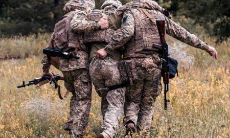 „Šlovė Ukrainai.“ Didvyriai niekada nemiršta. Sukrėstas visas pasaulis (Foto)