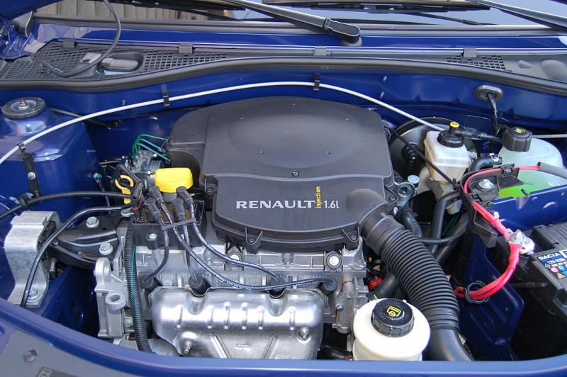 Automobilio variklis