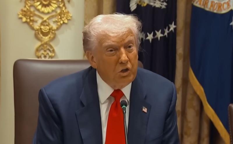 D. Trumpas