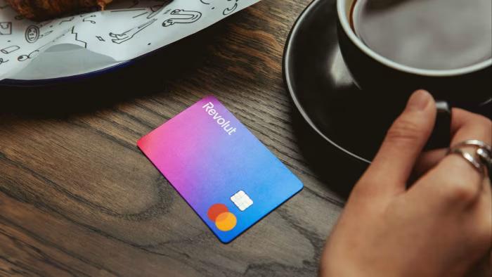 „Revolut“ tikėjosi gauti visą akreditaciją Jungtinėje Karalystėje iki 2025 m. pabaigos