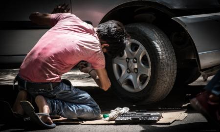 Netikėta. Z karta ir mechanikai. Kodėl jauni vairuotojai bijo mechanikų?