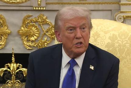 D. Trumpas