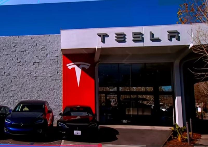 „Tesla“