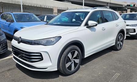 Prasidėjo. Vokietija sustabdo automobilių gamybą savo svarbiausioje gamykloje