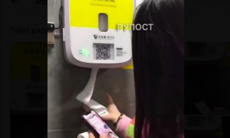 Siaubas viešuosiuose tualetuose. Vienas iš blogiausių scenarijų pildosi (Video)