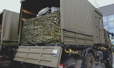 Rusai slepia galingą ginklą. Pastebėtas ant sunkvežimio (Foto, Video)