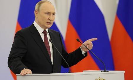 Bijo JAV. Šalies prezidentas prašo Putino karinės pagalbos 